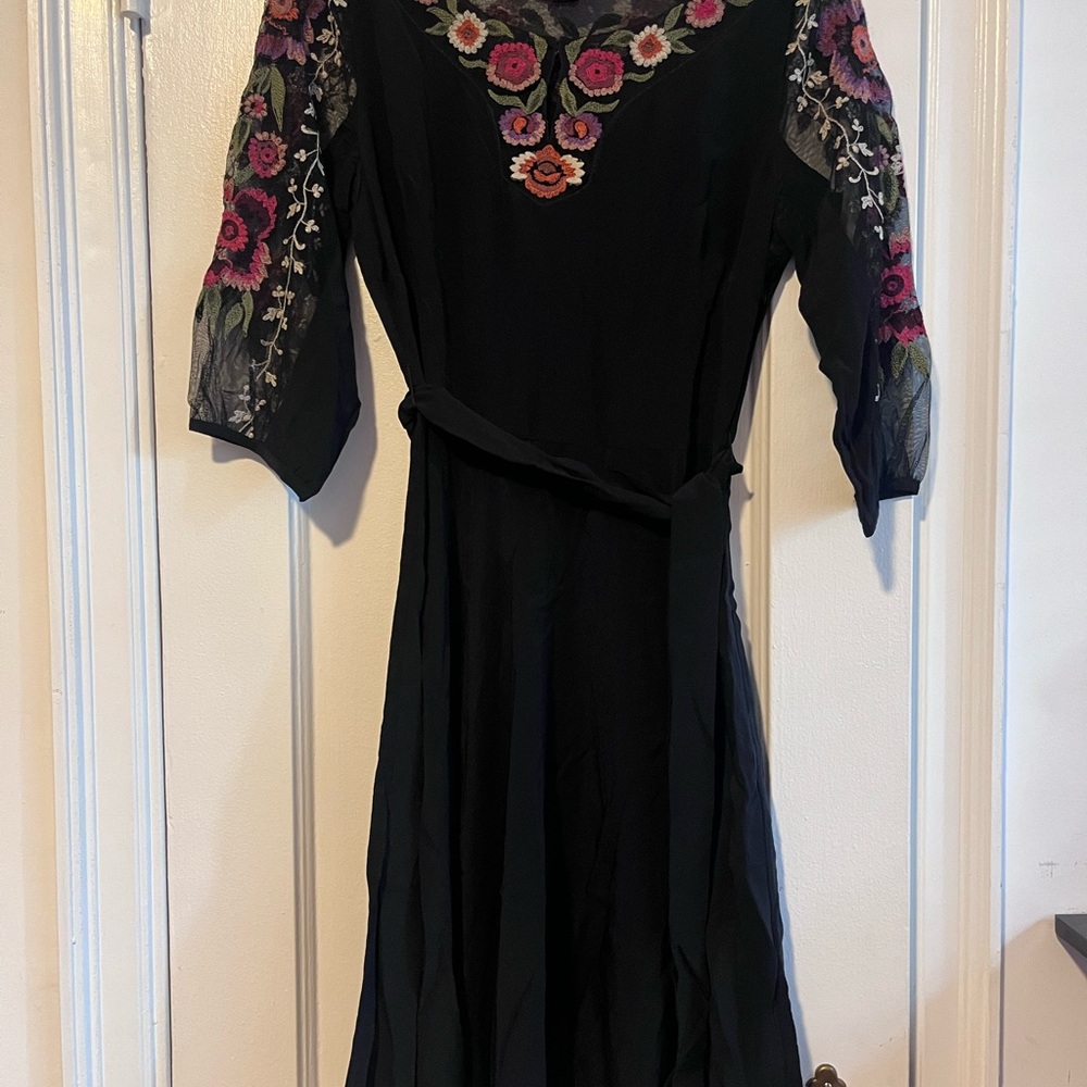 Elegant Black Floral Embroidered Dress